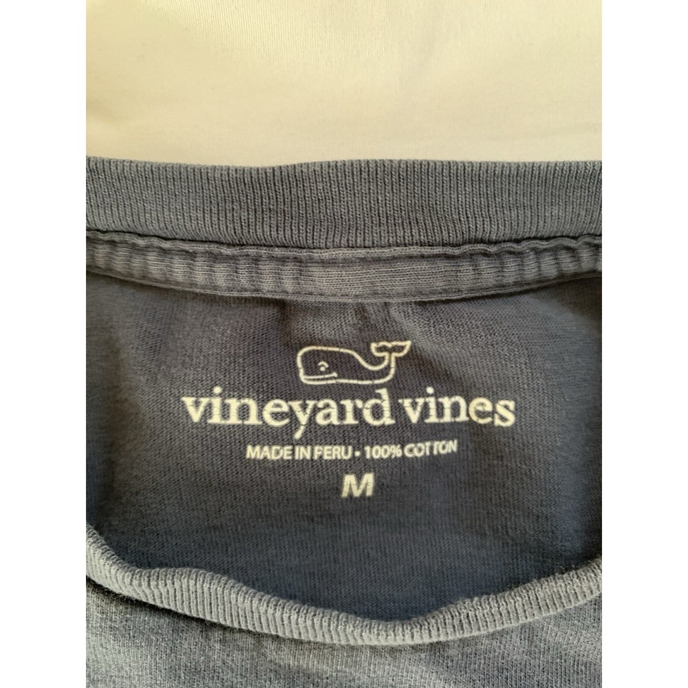 Vineyard Vines Mens Size Medium T Shirt Short Sleeve Basketball - Picture 2 of 9